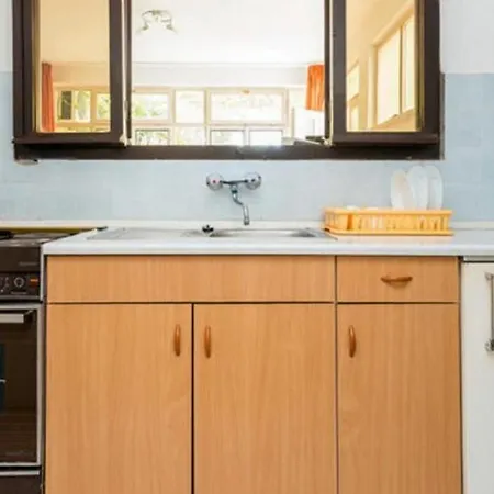 Apartment Klis -two-bedroom With Terrace Mlini